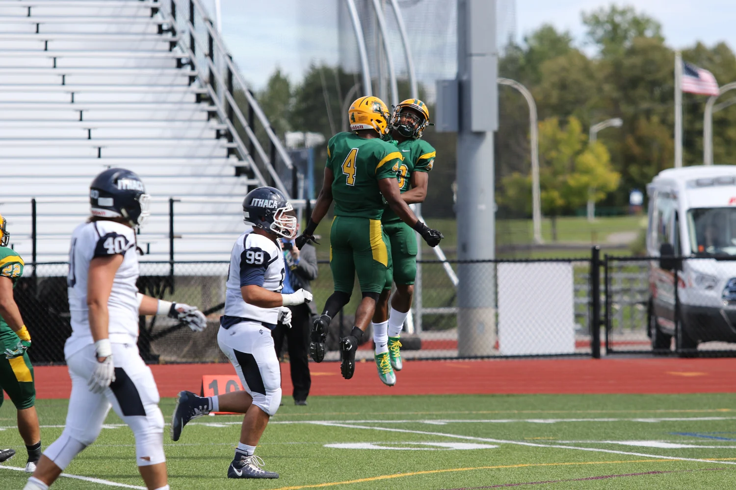A long pitch and catch earns a TD and celebration