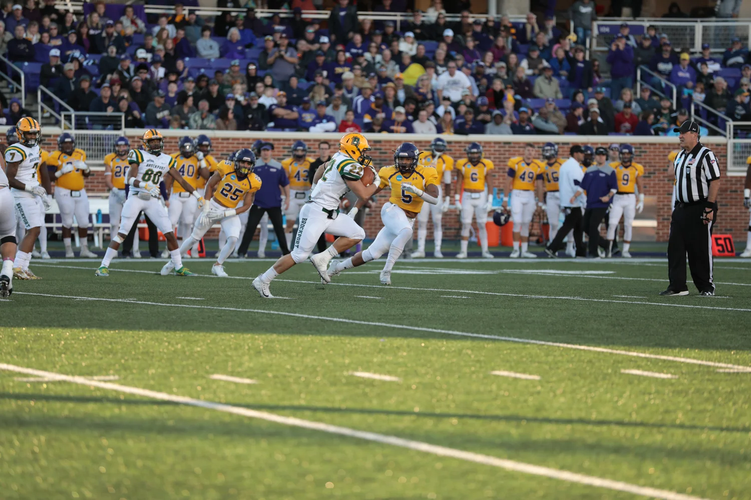 Brockport RB getting up the field