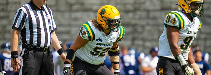 Brockport LB set for the play