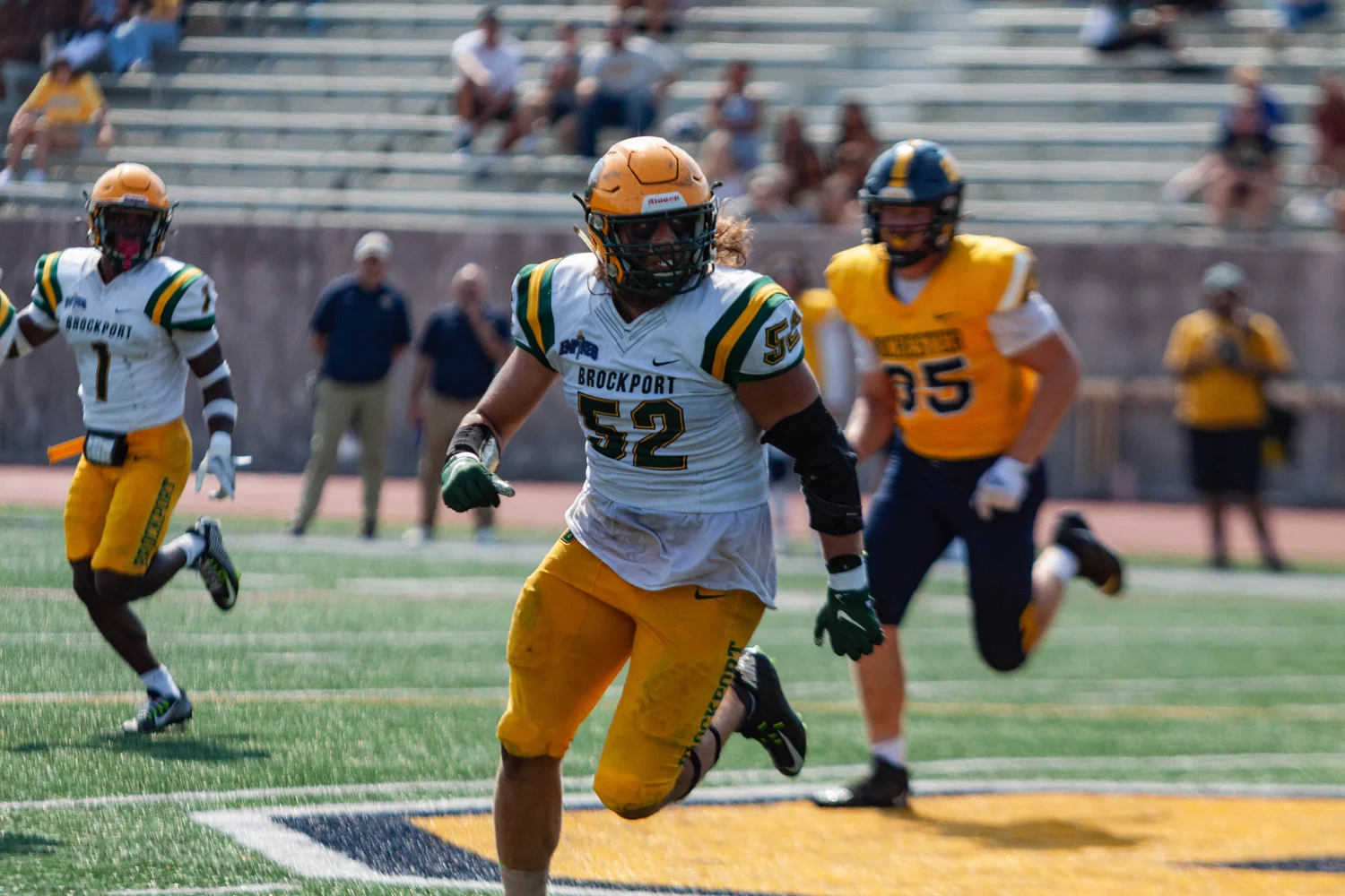 LB running down the play
