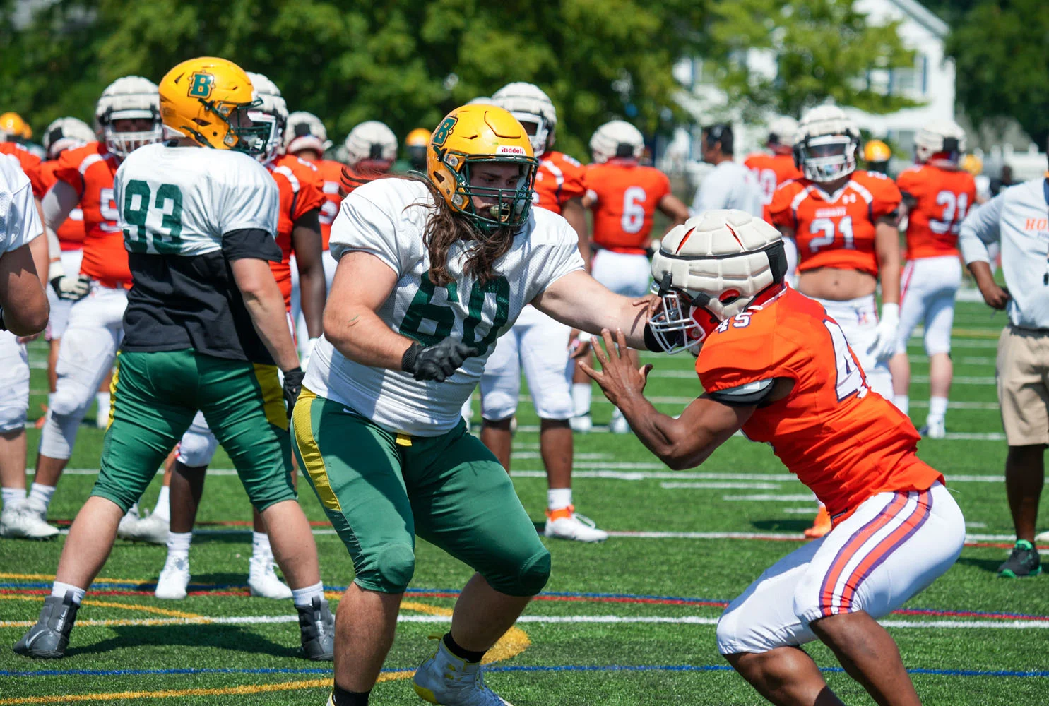 OL for Brockport blocking the Hobart DL