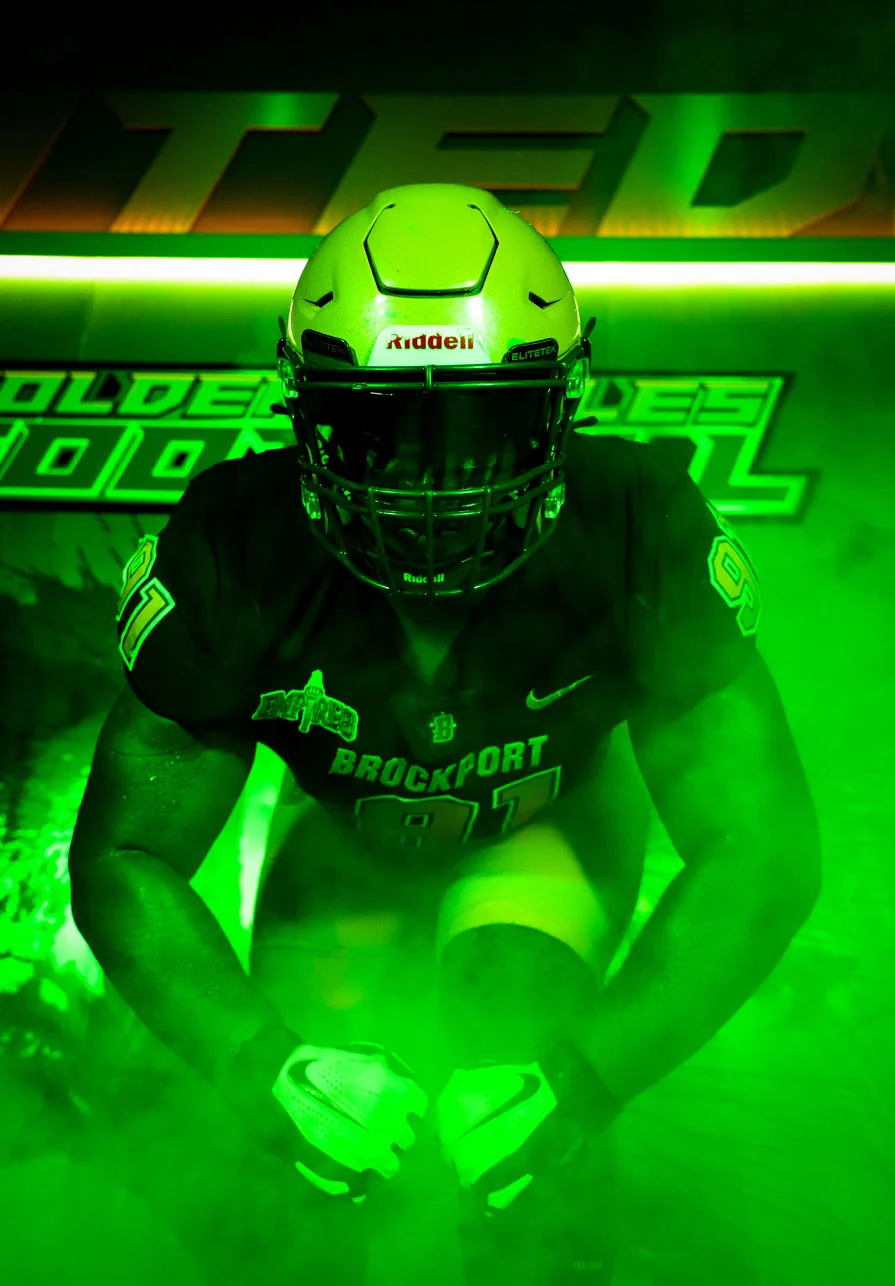 Flexing on media day