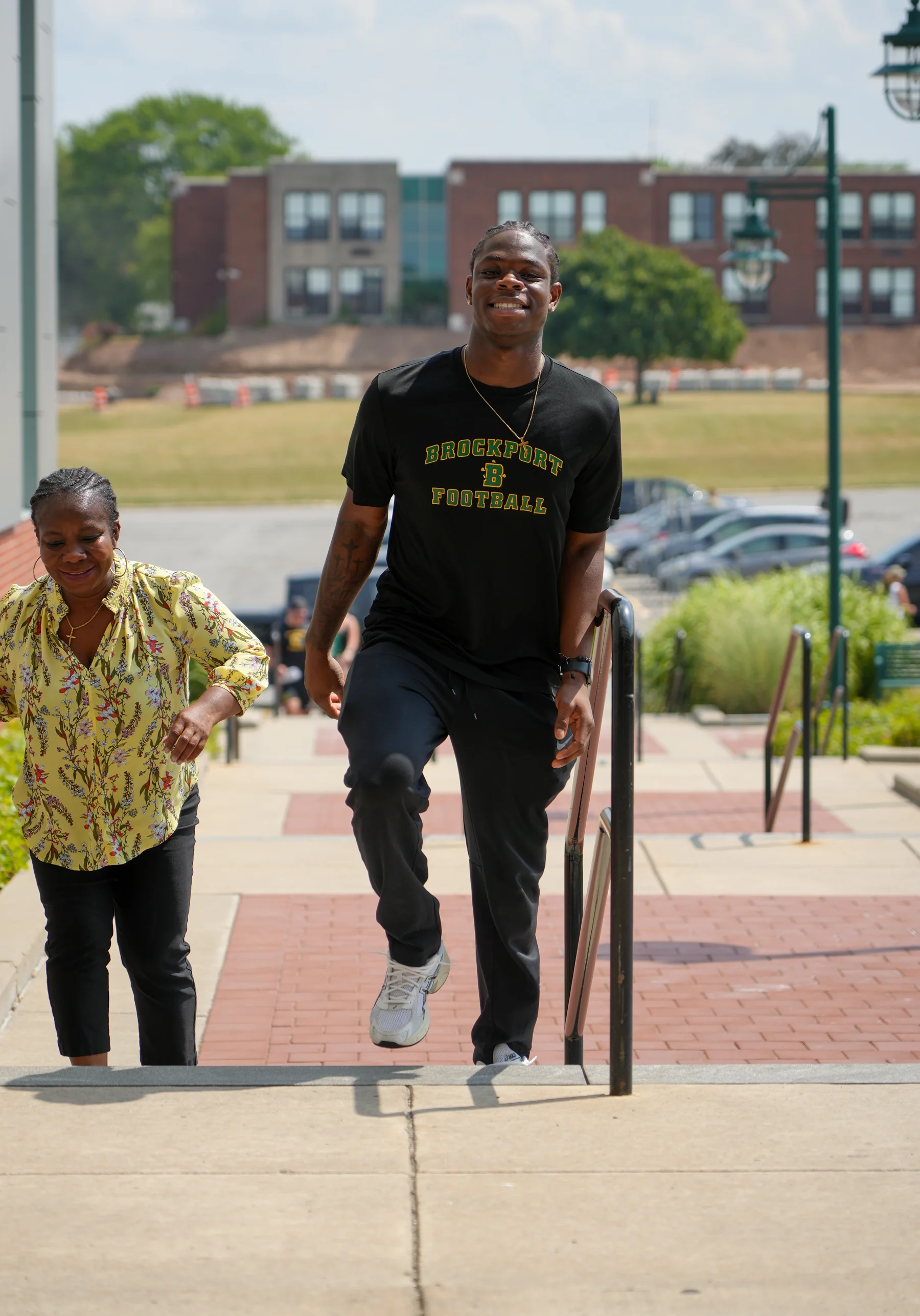 Brockport Footall Player headed to Check In