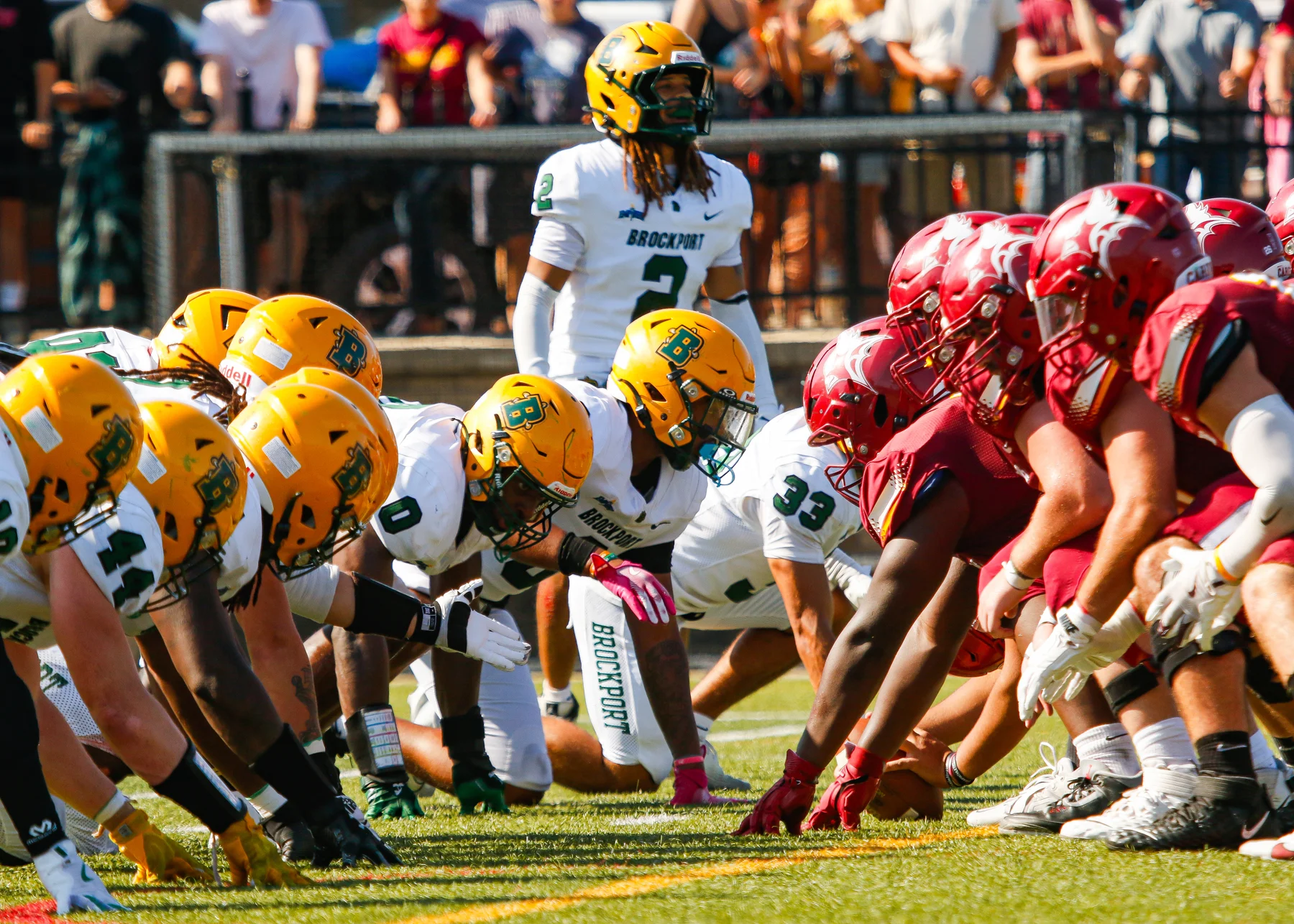 Lines are set on both sides