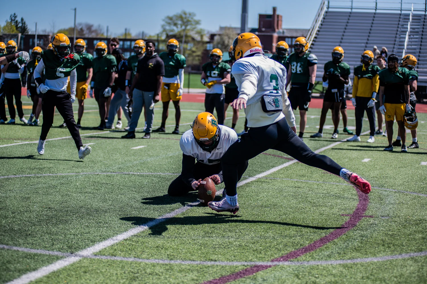 FG kicking unit about to kick the ball