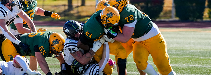 Brockport RB fighting for yards
