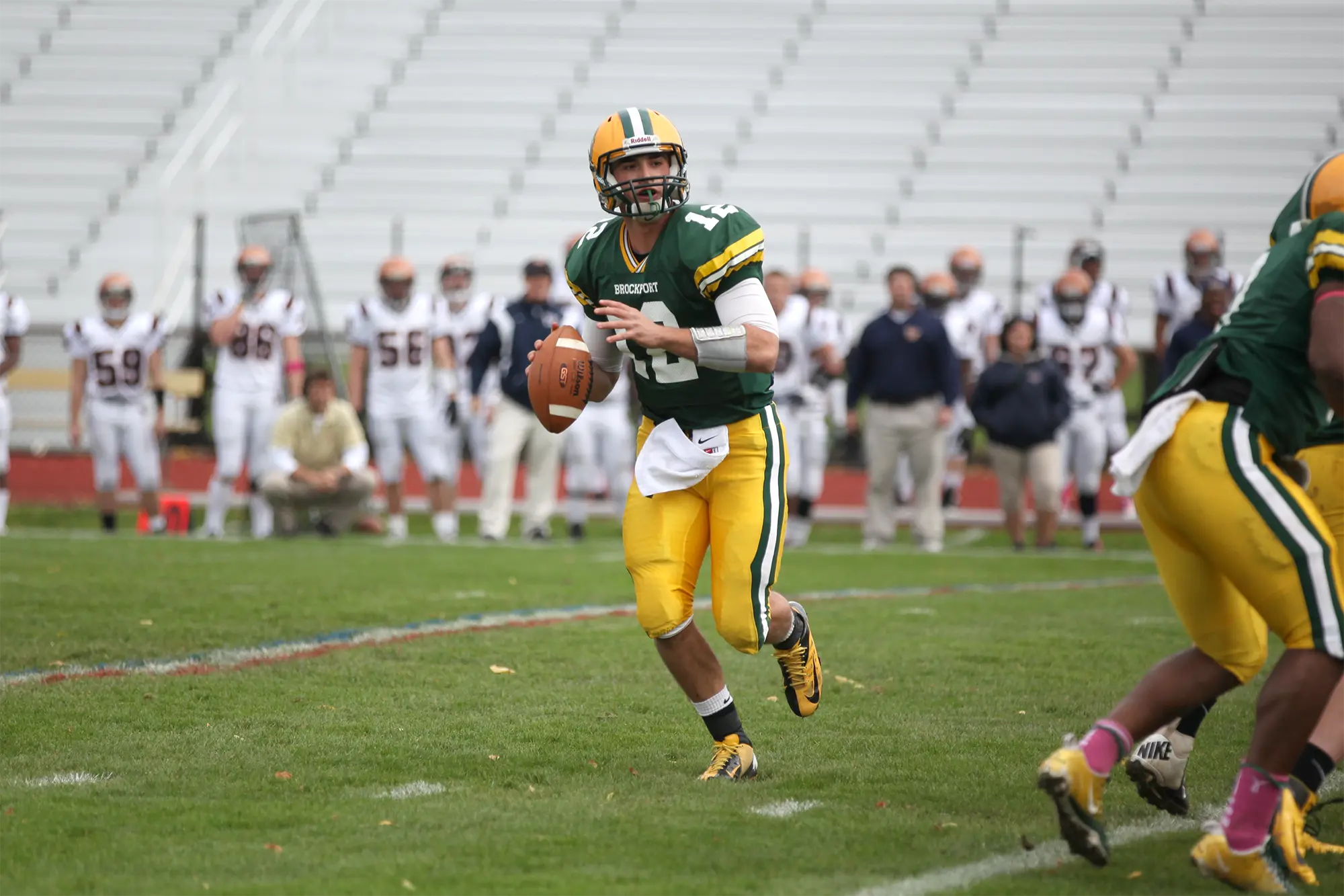 2017 Brockport Golden Eagles Kicker Joe Scibilia