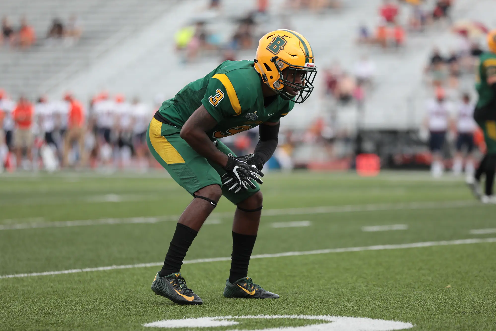 In 2018 had 32 pass defelections/breakups while playing CB for Brockport